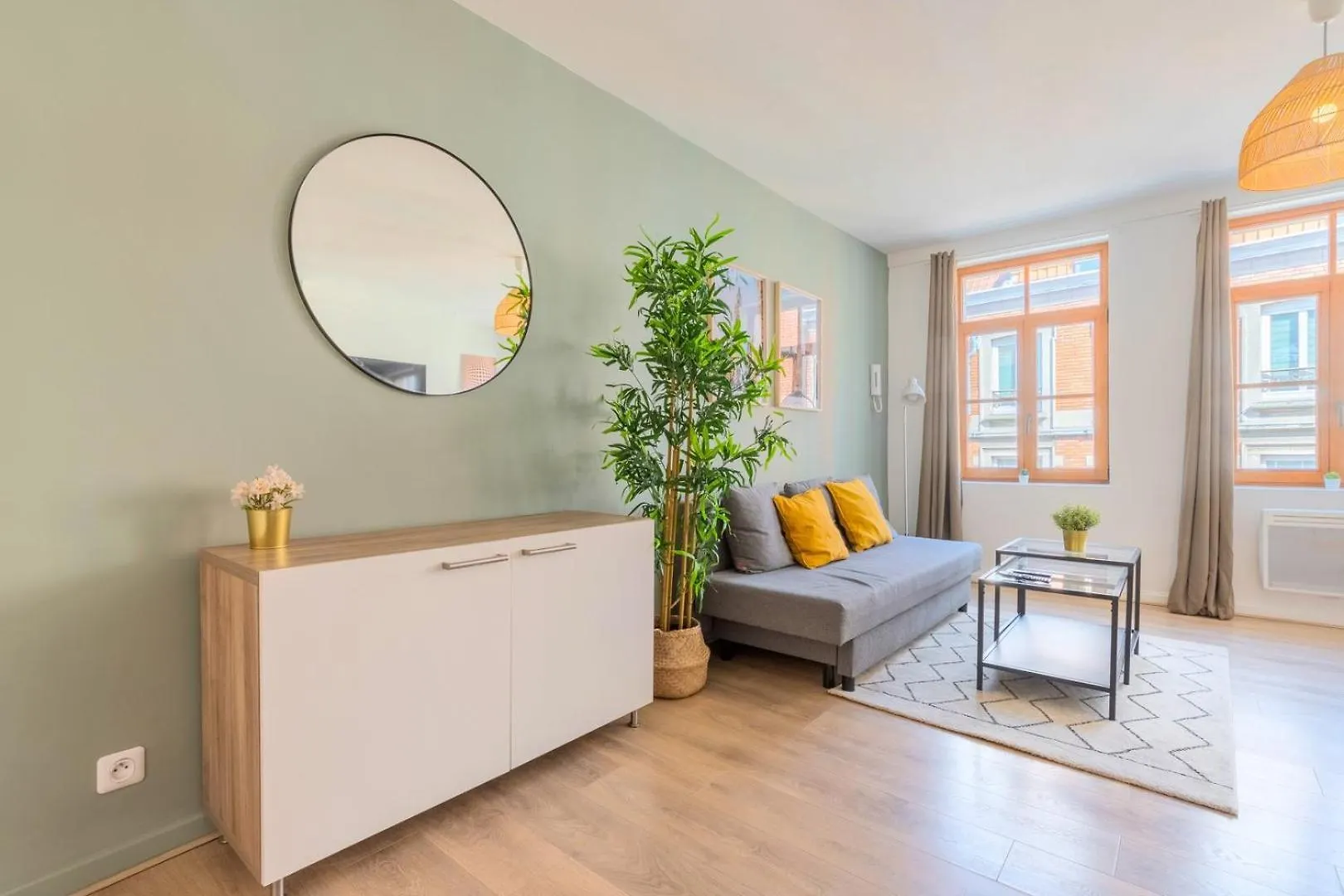Apartment Old Town - Nice, Cozy And Functional Ap. Lille France